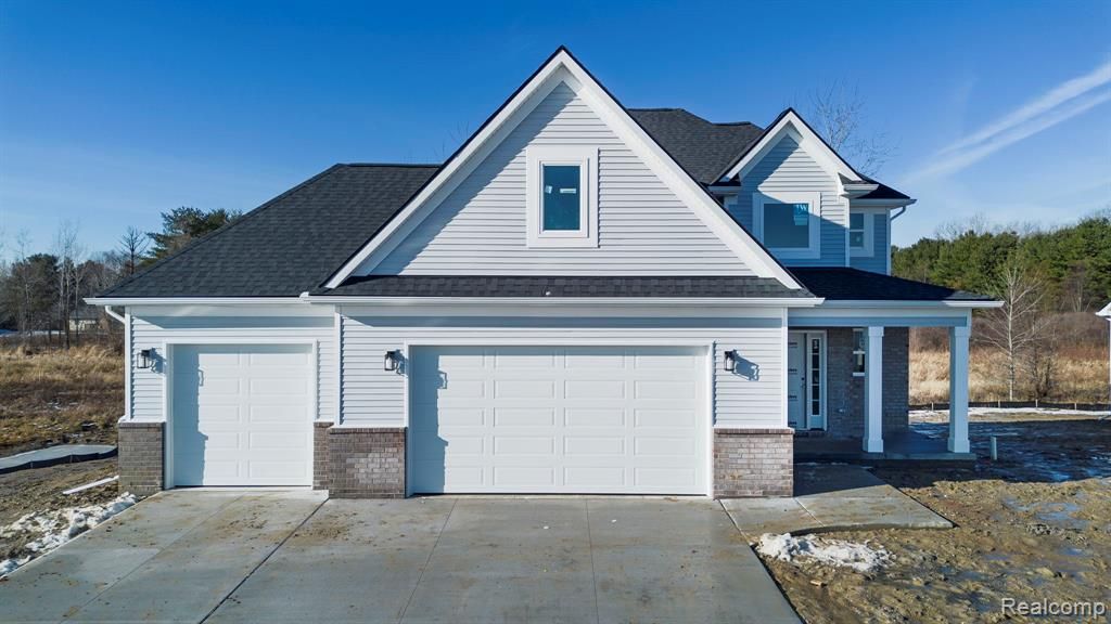 2323 Baltimore, Davison, MI 48423