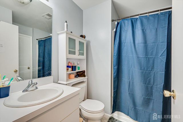 626 Edpas Road, New Brunswick, NJ 08901
