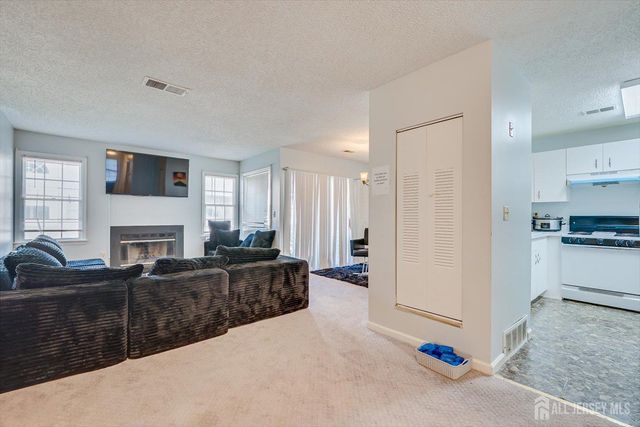 626 Edpas Road, New Brunswick, NJ 08901