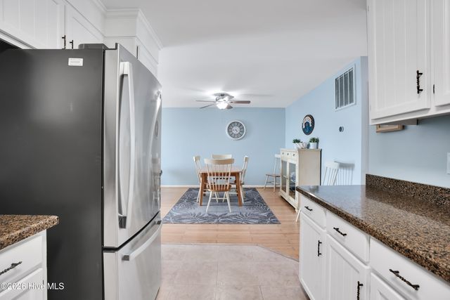 1013 Carolina Beach Avenue N 3d, Carolina Beach, NC 28428