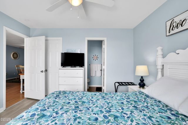 1013 Carolina Beach Avenue N 3d, Carolina Beach, NC 28428
