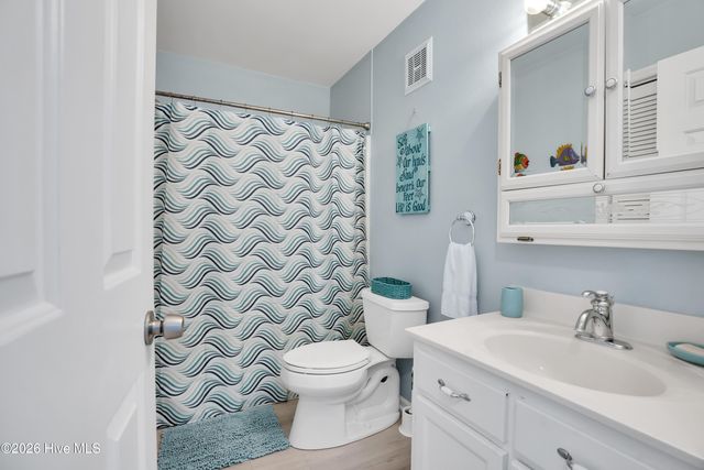1013 Carolina Beach Avenue N 3d, Carolina Beach, NC 28428