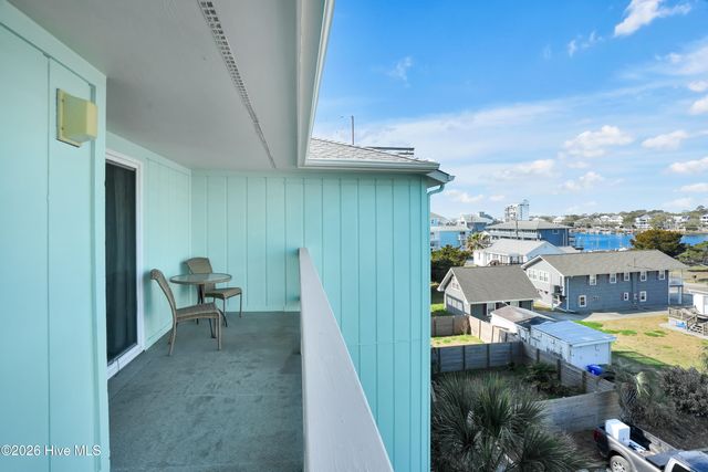 1013 Carolina Beach Avenue N 3d, Carolina Beach, NC 28428