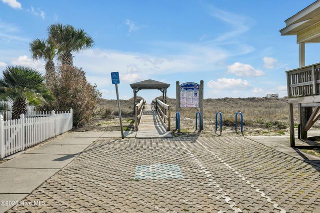 1013 Carolina Beach Avenue N 3d, Carolina Beach, NC 28428