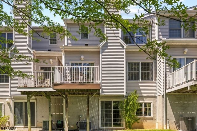 103 Emily Pl, Parsippany-troy Hills Twp., NJ 07054