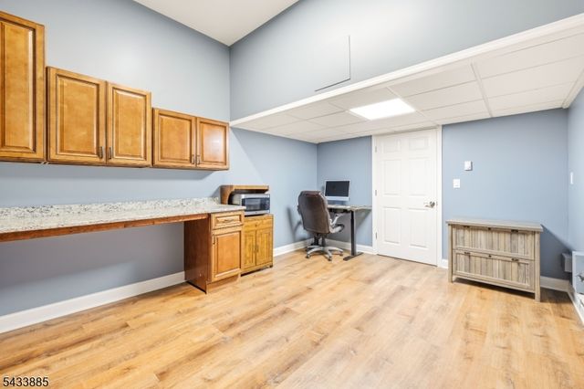 103 Emily Pl, Parsippany-troy Hills Twp., NJ 07054