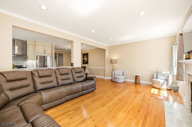 103 Emily Pl, Parsippany-troy Hills Twp., NJ 07054