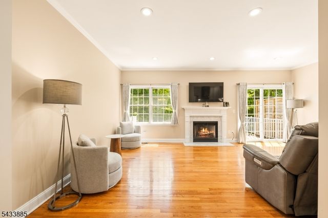 103 Emily Pl, Parsippany-troy Hills Twp., NJ 07054