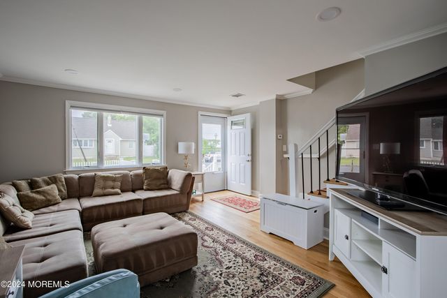 32 Howland Avenue, Long Branch, NJ 07740