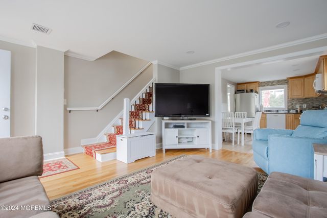 32 Howland Avenue, Long Branch, NJ 07740