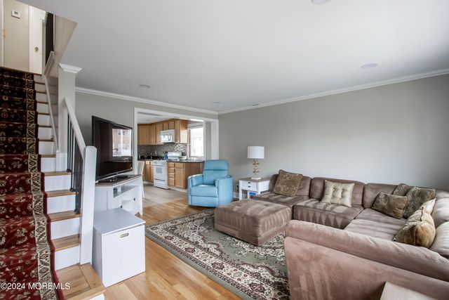 32 Howland Avenue, Long Branch, NJ 07740