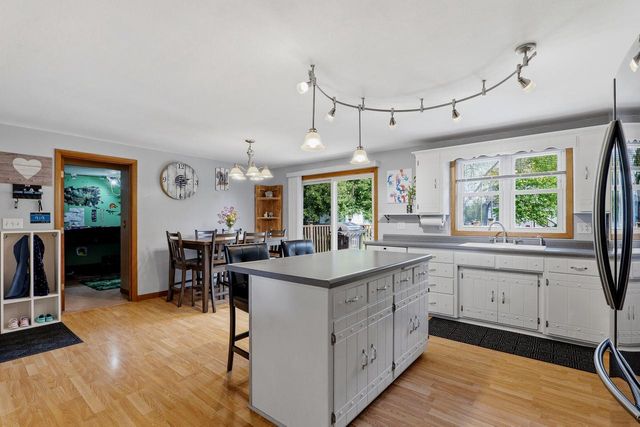 536 Monroe STREET, Reedsville, WI 54230