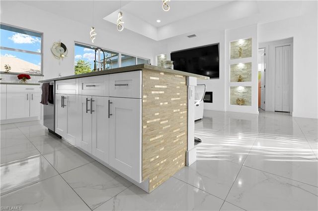 453 Lillon AVE S, Lehigh Acres, FL 33974