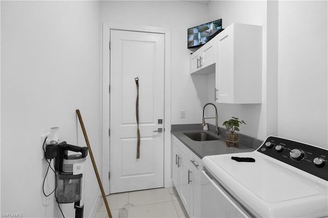 453 Lillon AVE S, Lehigh Acres, FL 33974