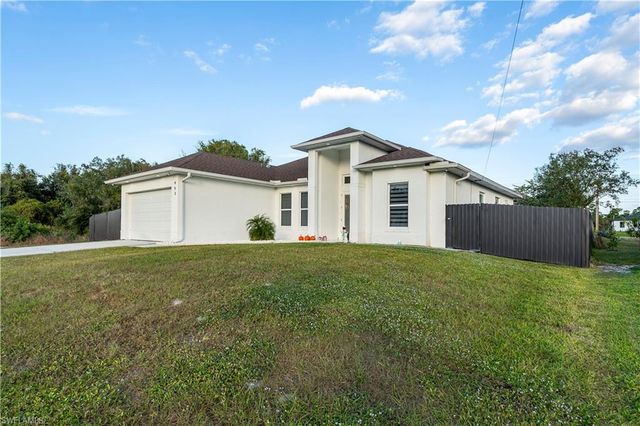453 Lillon AVE S, Lehigh Acres, FL 33974