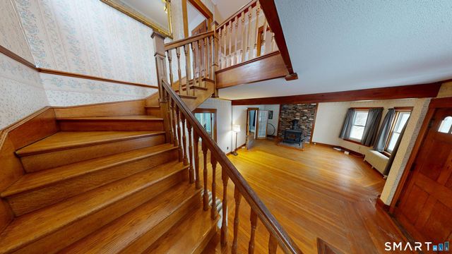 55 Mechanics Street, Putnam, CT 06260