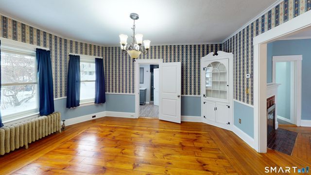 55 Mechanics Street, Putnam, CT 06260