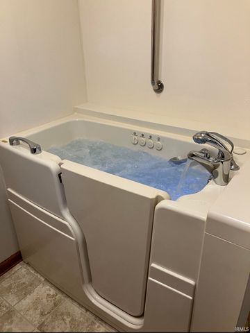 55 S Park Avenue, Spencer, IN 47460