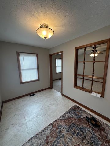 55 S Park Avenue, Spencer, IN 47460