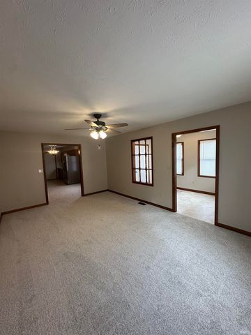 55 S Park Avenue, Spencer, IN 47460