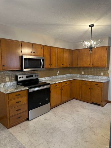 55 S Park Avenue, Spencer, IN 47460