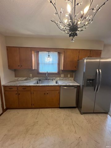 55 S Park Avenue, Spencer, IN 47460