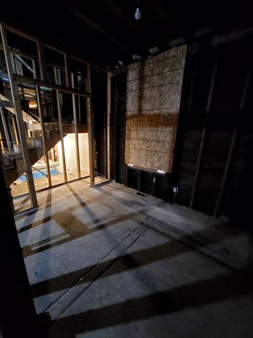 6953 S Elizabeth Street, Chicago, IL 60636