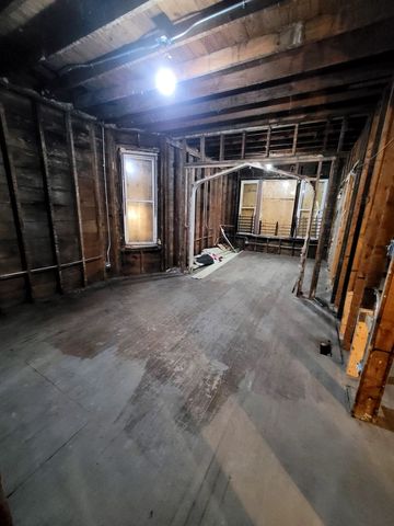 6953 S Elizabeth Street, Chicago, IL 60636