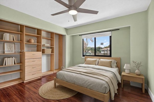 11160 NW 37th St, Sunrise, FL 33351