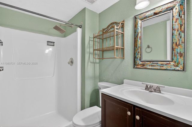 11160 NW 37th St, Sunrise, FL 33351