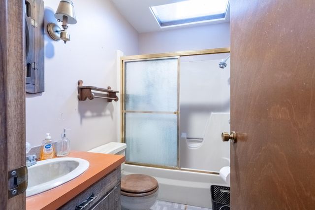 430 8th Avenue NW, Valley City, ND 58072