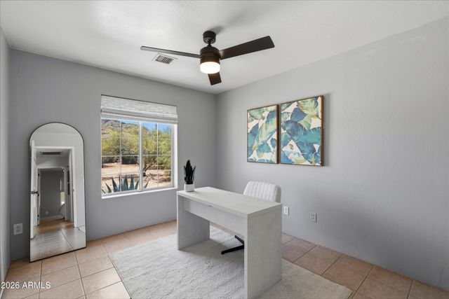 44814 N 10TH Street, New River, AZ 85087