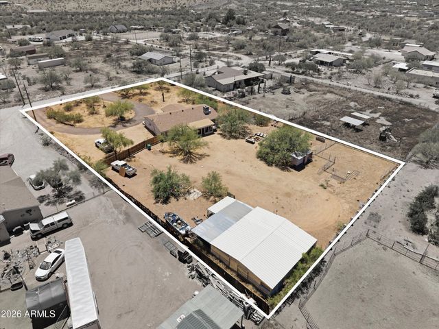 44814 N 10TH Street, New River, AZ 85087