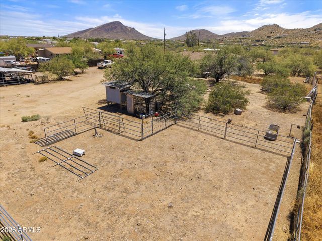 44814 N 10TH Street, New River, AZ 85087