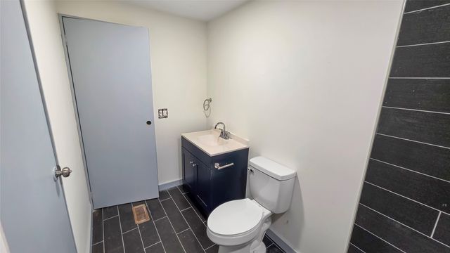 111 Custer Road, Mabank, TX 75156
