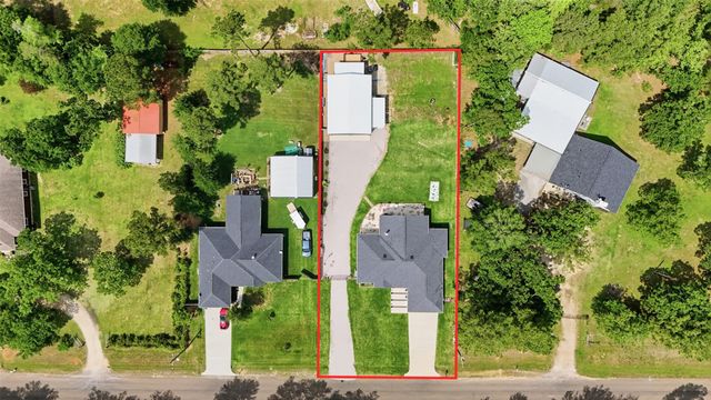 13096 Mill Creek Drive S, Plantersville, TX 77363