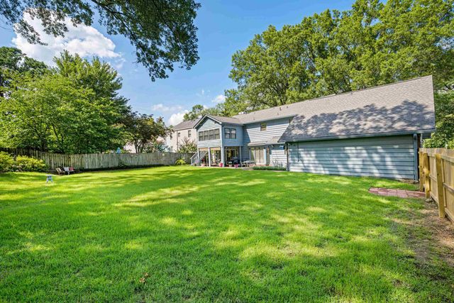 8633 LOXLEY FWY, Memphis, TN 38016