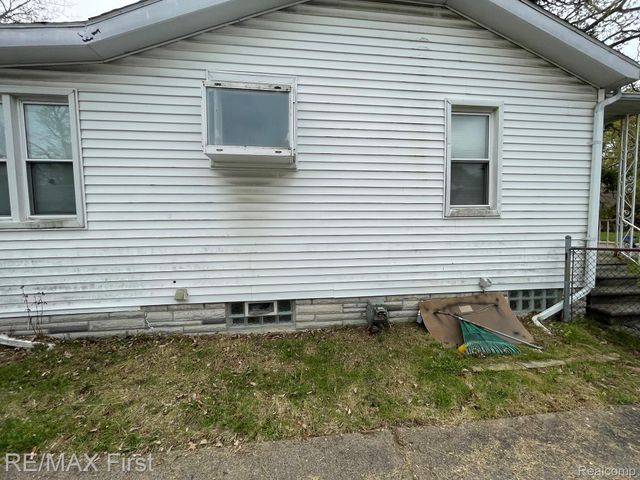 6184 Guilford Street, Detroit, MI 48224