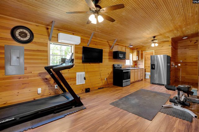266 Middlefield Road, Little Mountain, SC 29075