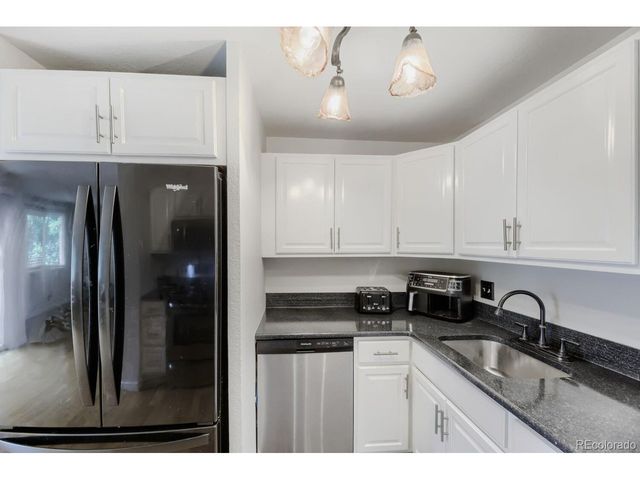 2938 S Parker Ct, Aurora, CO 80014
