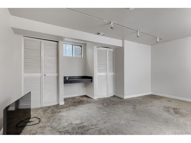 2938 S Parker Ct, Aurora, CO 80014