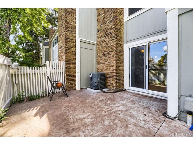 2938 S Parker Ct, Aurora, CO 80014