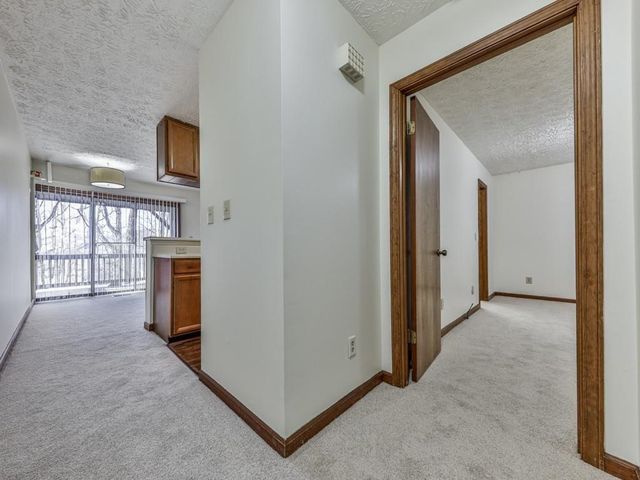 1101 Fairway Oaks Rd 1101, Waleska, GA 30183