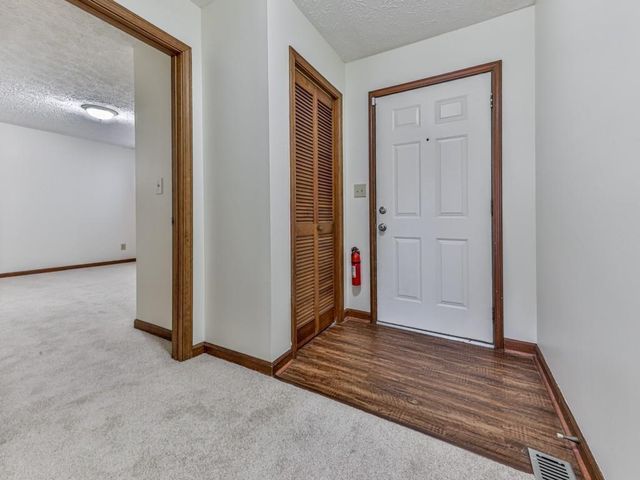 1101 Fairway Oaks Rd 1101, Waleska, GA 30183