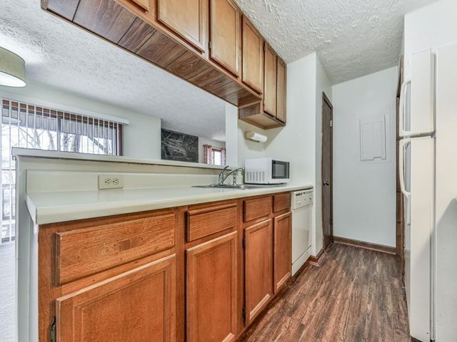 1101 Fairway Oaks Rd 1101, Waleska, GA 30183