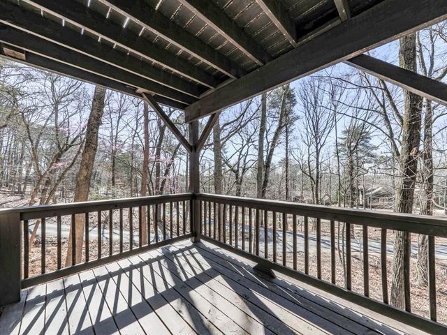1101 Fairway Oaks Rd 1101, Waleska, GA 30183