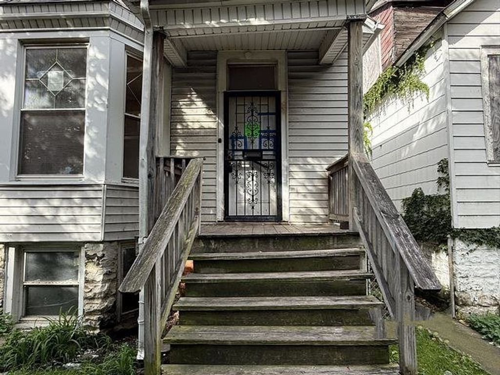 5140 S Emerald Avenue, Chicago, IL 60609 — photo 4