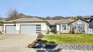 4661 Torrey Pines Drive, Medford, OR 97504