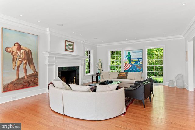 737 EAGLE FARM RD, Villanova, PA 19085