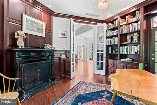 737 EAGLE FARM RD, Villanova, PA 19085